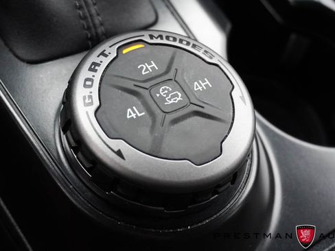 Used 2024 Ford Bronco Outer Banks image 46