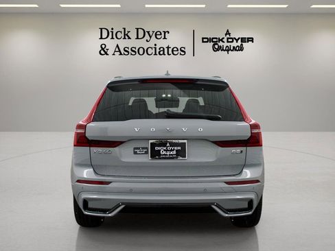 New 2026 Volvo XC60 B5 Ultra w/ Protection Package Premier image 3