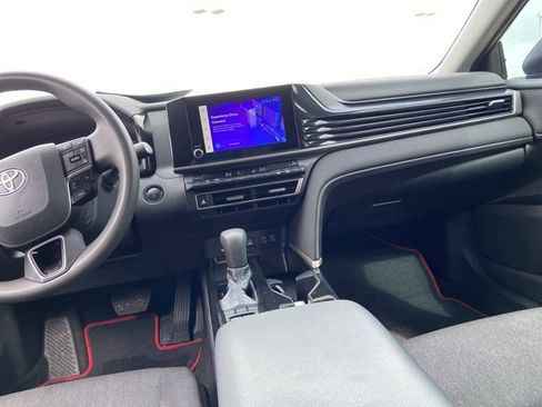 Used 2025 Toyota Camry LE FWD image 18