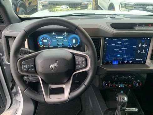 New 2025 Ford Bronco Outer Banks image 10