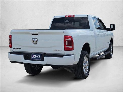 Used 2024 RAM 2500 Laramie AWD/4WD image 5