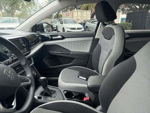 Used 2022 Volkswagen Taos S image 18