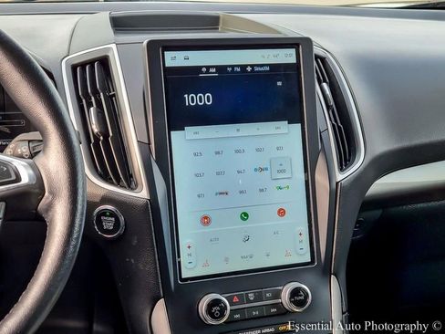 Used 2023 Ford Edge SEL image 20