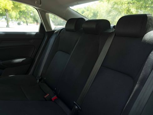 Certified 2025 Honda Civic LX image 18