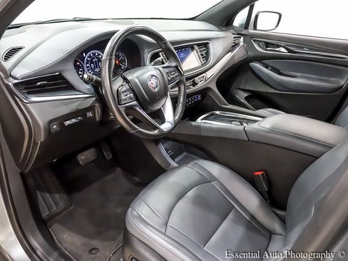 Used 2024 Buick Enclave Premium image 14