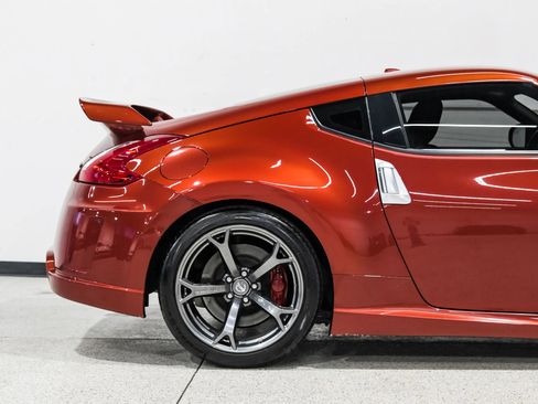 Used 2013 Nissan 370Z NISMO w/ Bose Pkg image 10