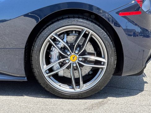 Used 2018 Ferrari 488 Spider RWD image 40