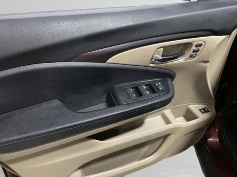 Used 2019 Honda Pilot EX-L image 8