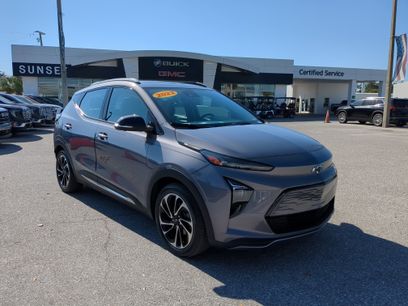 Certified 2022 Chevrolet Bolt EUV Premier w/ Sun & Sound Package
