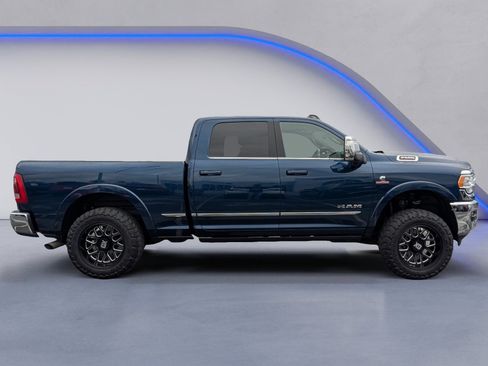 Used 2024 RAM 2500 Limited image 3