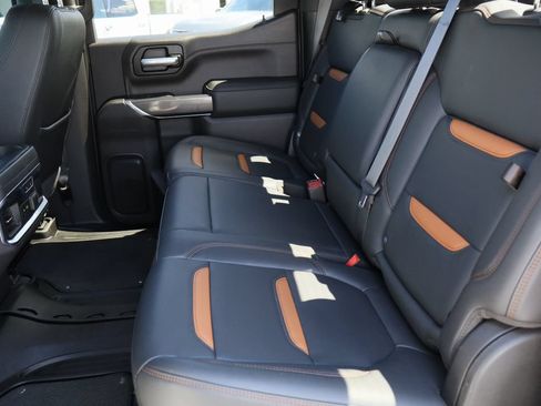 Certified 2021 GMC Sierra 1500 AT4 w/ AT4 Value Package AWD/4WD image 27