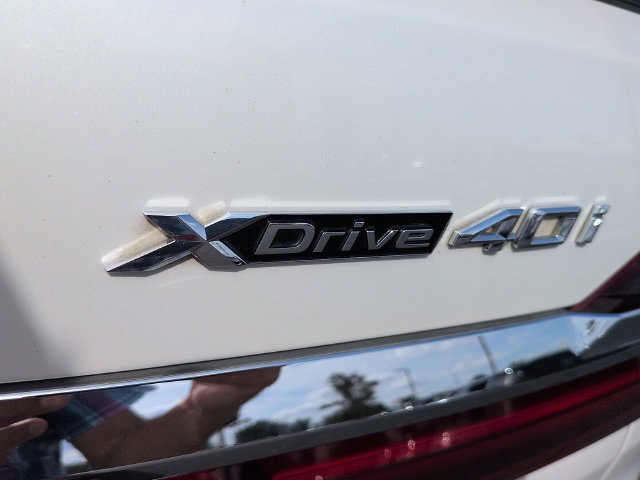 Used 2022 BMW X7 xDrive40i w/ Premium Package AWD/4WD image 12