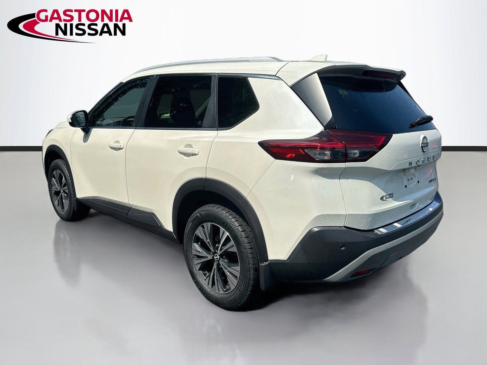 Used 2023 Nissan Rogue SV w/ SV Premium B Package AWD/4WD image 6