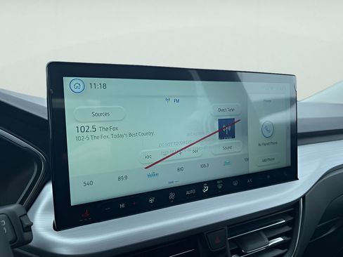 New 2026 Ford Escape Base w/ PHEV Premium Package image 30