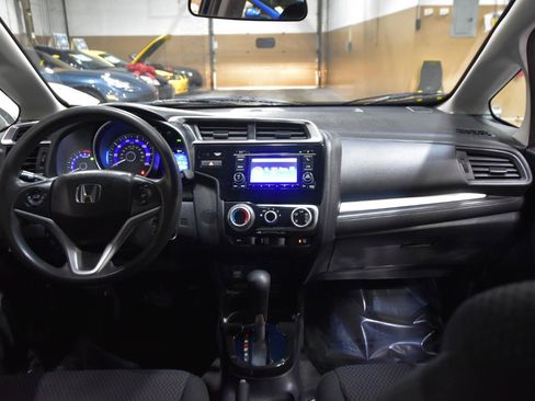 Used 2019 Honda Fit LX image 25