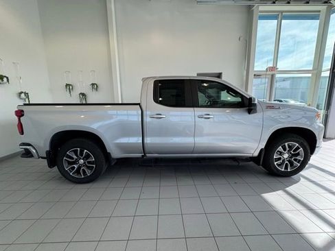 Certified 2022 Chevrolet Silverado 1500 LT AWD/4WD image 31