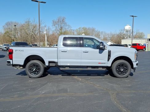 New 2026 Ford F350 Lariat w/ Black Appearance Package AWD/4WD image 24