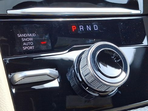 New 2025 Jeep Grand Cherokee L Limited image 11