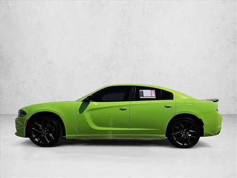 Used 2023 Dodge Charger SXT w/ Blacktop Package RWD image 9