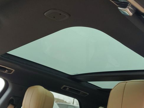 New 2026 Land Rover Range Rover Sport SE image 8