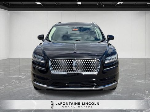 Used 2023 Lincoln Nautilus AWD w/ Premium Package image 8