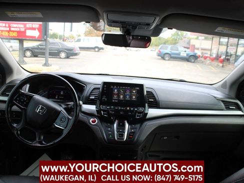 Used 2018 Honda Odyssey Touring image 18