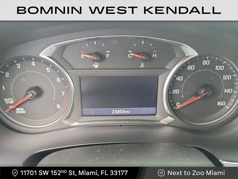 Used 2024 Chevrolet Traverse RS image 9