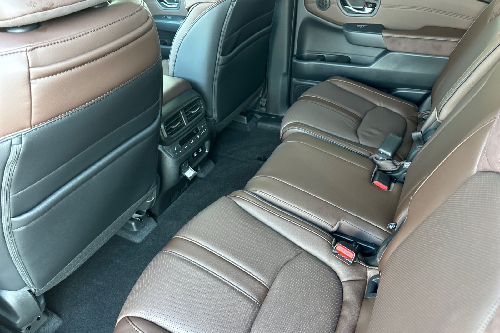 New 2026 Honda Pilot Elite image 13