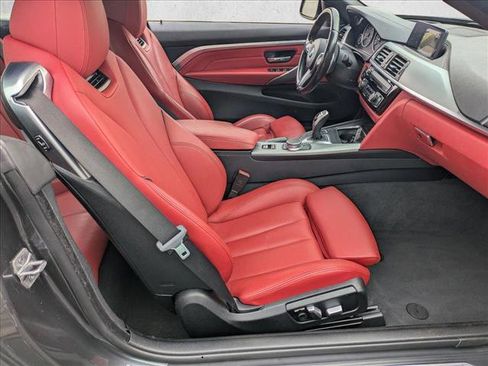 Used 2018 BMW 440i Convertible w/ M Sport Package image 23