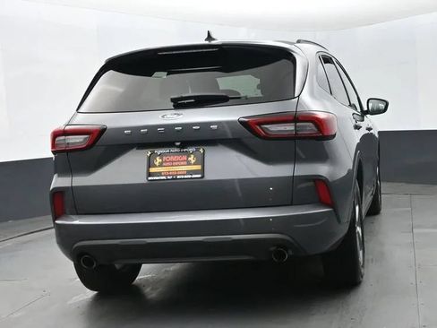 Used 2024 Ford Escape ST-Line FWD image 8