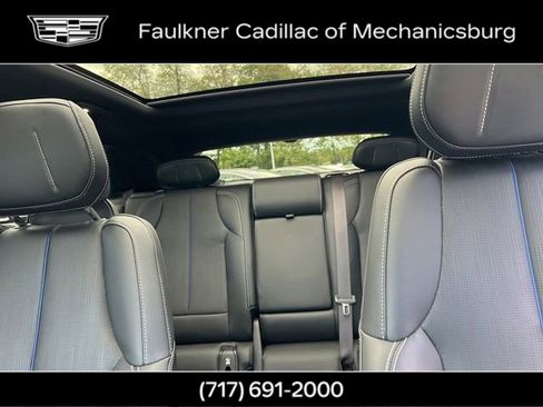 Used 2024 Cadillac Lyriq Sport AWD/4WD image 30