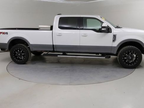 Used 2021 Ford F350 Lariat w/ Lariat Value Package AWD/4WD image 11