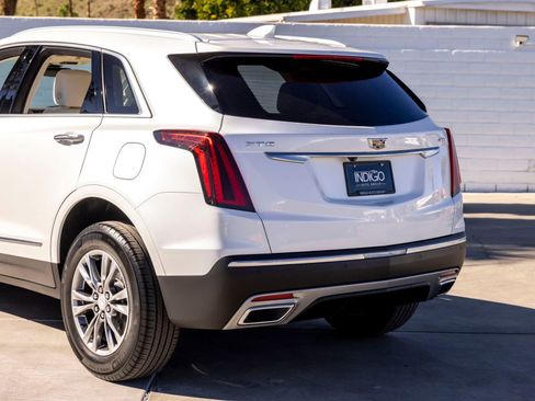 Used 2021 Cadillac XT5 Premium Luxury image 10