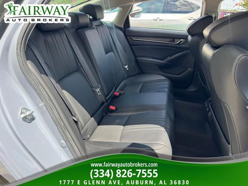 Used 2021 Honda Accord Touring image 13