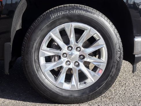 Used 2019 Chevrolet Silverado 1500 LTZ w/ LTZ Plus Package AWD/4WD image 45