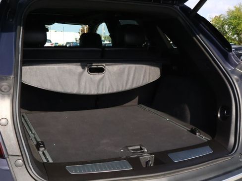 Used 2025 Cadillac XT5 Premium Luxury image 27