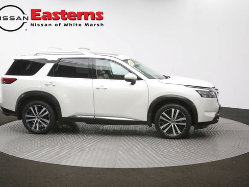 Used 2023 Nissan Pathfinder Platinum AWD/4WD image 49