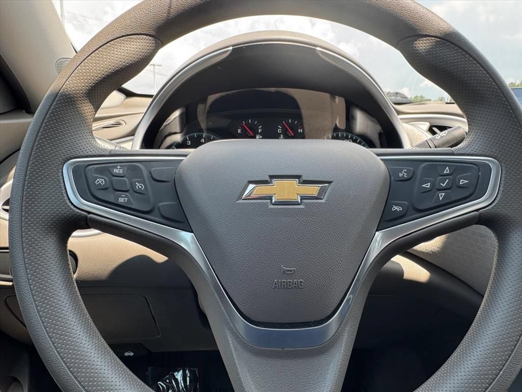 Used 2021 Chevrolet Malibu LS w/ LPO, Convenience Package 1 FWD image 16
