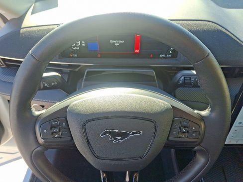 Used 2024 Ford Mustang Mach-E Select w/ Comfort Package Lite image 18