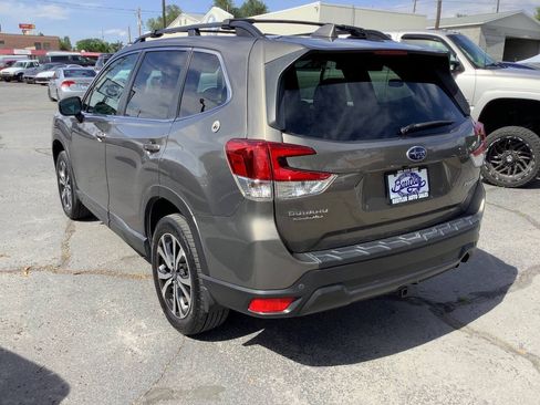 Used 2020 Subaru Forester Limited AWD/4WD image 12