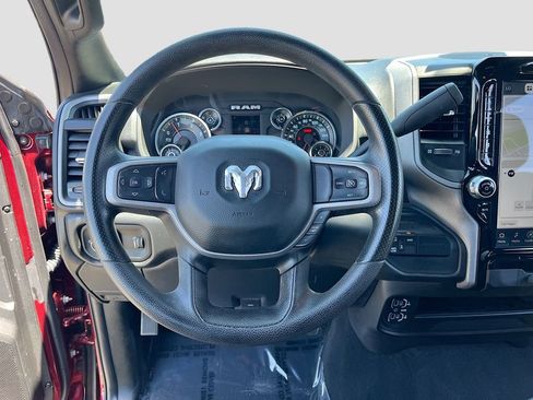 Used 2024 RAM 2500 Tradesman w/ Chrome Appearance Group AWD/4WD image 11