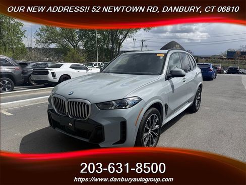 Used 2025 BMW X5 xDrive40i w/ M Sport Package AWD/4WD image 1