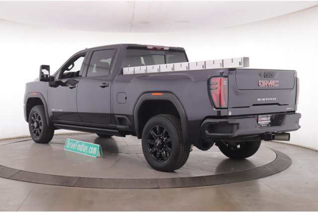 Used 2024 GMC Sierra 2500 AT4 w/ AT4 Premium Plus Package AWD/4WD image 8