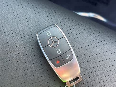 Certified 2026 Mercedes-Benz GLE 350 4MATIC image 39