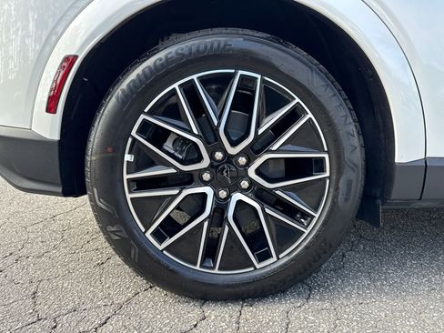 New 2025 Ford Mustang Mach-E Premium image 17