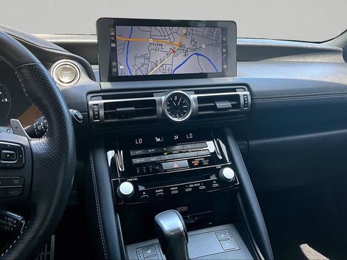 Used 2022 Lexus IS 350 F Sport w/ Dynamic Handling Package RWD image 10