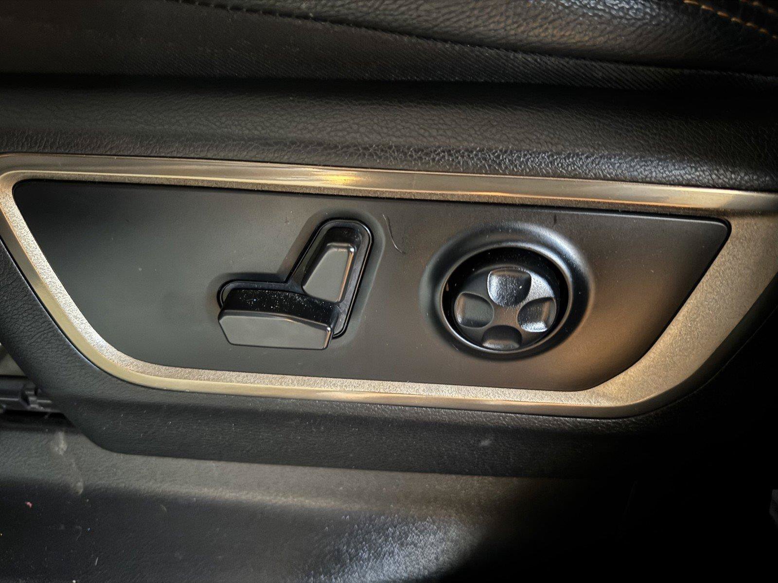 Used 2022 RAM 1500 Limited AWD/4WD image 29
