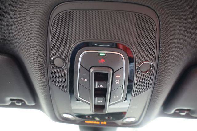 Used 2024 Audi SQ5 Prestige AWD/4WD image 36