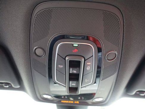 Used 2024 Audi SQ5 Prestige AWD/4WD image 36