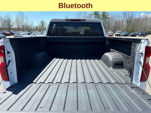 Used 2025 Chevrolet Silverado 1500 Custom Trail Boss AWD/4WD image 12